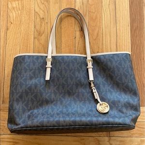 Michael Kors tote